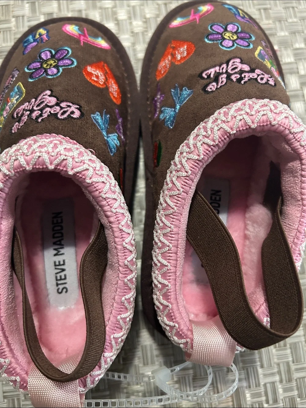 Steve Madden cozy slip